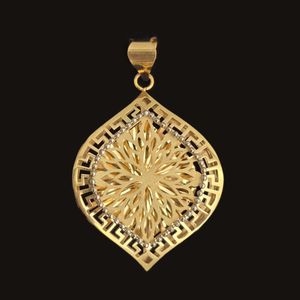 آویز گردنبند طلا کم اجرت 18 عیار زنانه طلا و شمش برلیان مدل لوزی آینه ای ورساچ