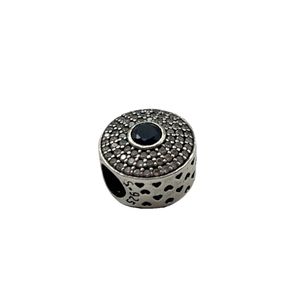 آویز گردنبند نقره زنانه پاندورا مدل radiant splendor charm 65428