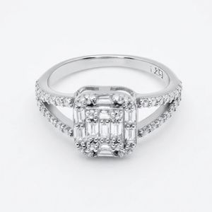 انگشتر نقره اتمی زنانه مدل rm62004