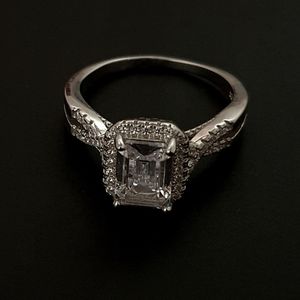 انگشتر نقره زنانه مدل n70