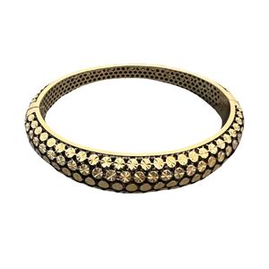 دستبند النگویی طلا کم اجرت 18 عیار زنانه دوست خوب مدل dk035