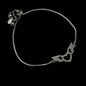 دستبند نقره زنانه مدل قلب کد 8755