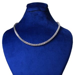 زنجیر نقره زنانه مدل رویا q001