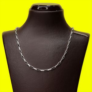 زنجیر نقره زنانه مدل کوبیک رویال