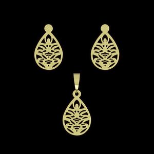 نیم ست طلا 18 عیار زنانه مدوپد مدل هندسی کد na11676