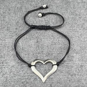 پابند نقره زنانه گیرا مدل g592