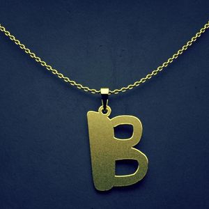 گردنبند طلا 18 عیار زنانه گالری طلا توسطی مدل حرف b کد e90474