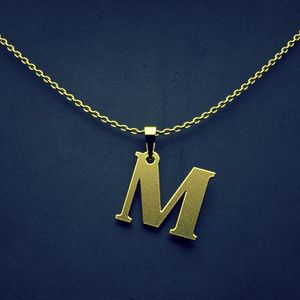گردنبند طلا 18 عیار زنانه گالری طلا توسطی مدل حرف m کد 96ac6d