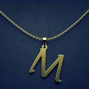 گردنبند طلا 18 عیار زنانه گالری طلا توسطی مدل حرف m کد b9623f