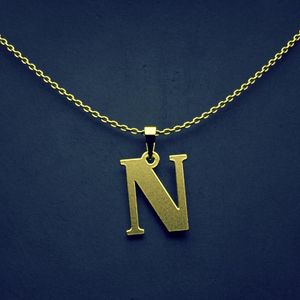 گردنبند طلا 18 عیار زنانه گالری طلا توسطی مدل حرف n کد ce1e8f