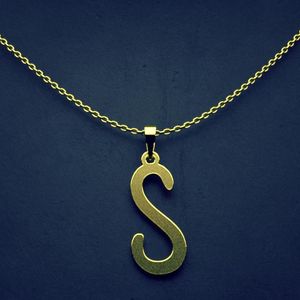 گردنبند طلا 18 عیار زنانه گالری طلا توسطی مدل حرف s کد af6816