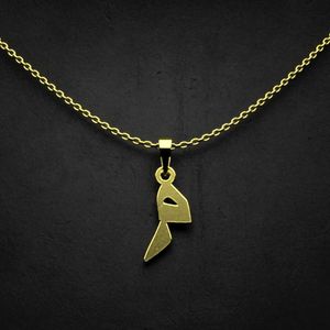 گردنبند طلا 18 عیار زنانه گالری طلا توسطی مدل حرف م کد ebf7c9