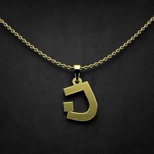 گردنبند طلا 18 عیار زنانه گالری طلا توسطی مدل حرف ن کد 62ff43