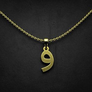 گردنبند طلا 18 عیار زنانه گالری طلا توسطی مدل حرف و کد 07c6b3