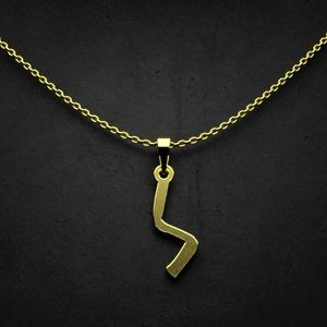 گردنبند طلا 18 عیار زنانه گالری طلا توسطی مدل حرف ک کد 0d65f8
