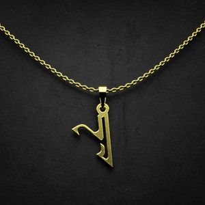 گردنبند طلا 18 عیار زنانه گالری طلا توسطی مدل حرف ک کد 47b1ea