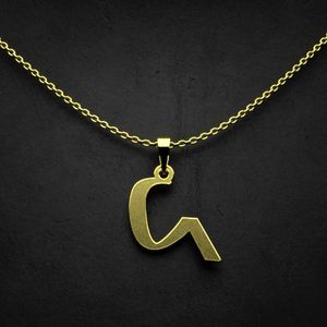 گردنبند طلا 18 عیار زنانه گالری طلا توسطی مدل حرف ک کد 501da7