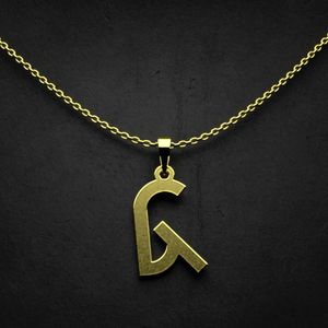 گردنبند طلا 18 عیار زنانه گالری طلا توسطی مدل حرف ک کد 5d7c1f