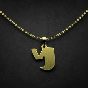 گردنبند طلا 18 عیار زنانه گالری طلا توسطی مدل حرف ک کد b36cee
