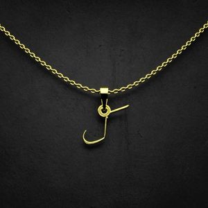 گردنبند طلا 18 عیار زنانه گالری طلا توسطی مدل حرف ک کد dec5d0