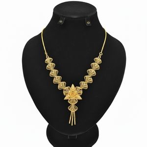 گردنبند طلا کم اجرت 18 عیار زنانه با زنجیر حلقه‌ای (فلامینگو) شریف زر مدل بحرینی
