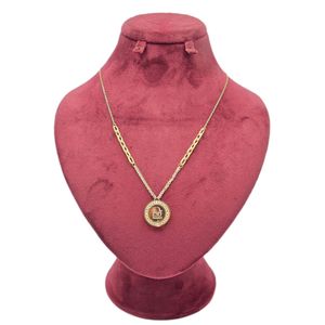 گردنبند طلا کم اجرت 18 عیار زنانه با زنجیر حلقه‌ای (فلامینگو) طلا و شمش برلیان مدل dior