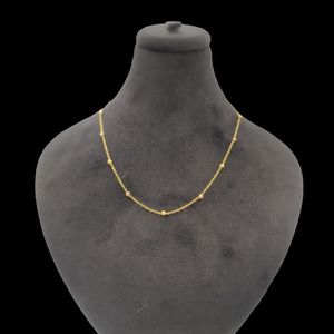 گردنبند طلا کم اجرت 18 عیار زنانه با زنجیر مینیمال ناریا مدل البرناردو کد m30 2