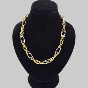 گردنبند طلا کم اجرت 18 عیار زنانه گالری طلا و شمش برلیان مدل شنل