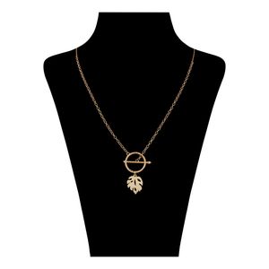 گردنبند طلا کم اجرت 18 عیار زنانه گلدم مدل pe 39003