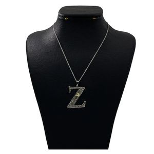 گردنبند نقره زنانه دلی جم طرح z کد d 688