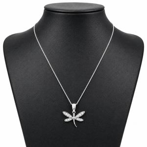 گردنبند نقره زنانه مدل سنجاقک کد hk11