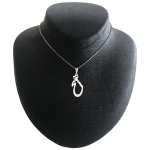 گردنبند نقره زنانه مدل هیچ کد g289
