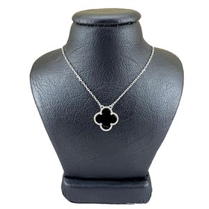 گردنبند نقره زنانه مدل گل ونکلیف تک سنگ کد 154955