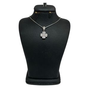 گردنبند نقره زنانه مدل گلی کد 00189