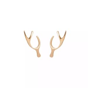 گوشواره طلا 18 عیار زنانه گالری روبی مدل  شاخ گوزن میخی
