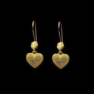 گوشواره طلا کم اجرت 18 عیار زنانه ناریا مدل قلب کد 001