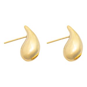 گوشواره میخی طلا 18 عیار زنانه گالری ملی مدل 69019