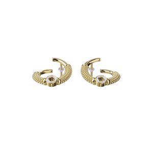 گوشواره میخی طلا 18 عیار زنانه گلدم مدل e211023