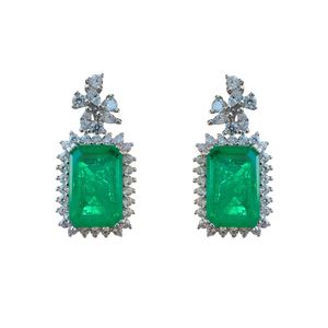 گوشواره میخی نقره زنانه مدل exclusive emeralds