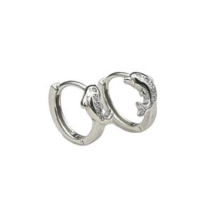 گوشواره نقره حلقه ای زنانه مدل دلفین
