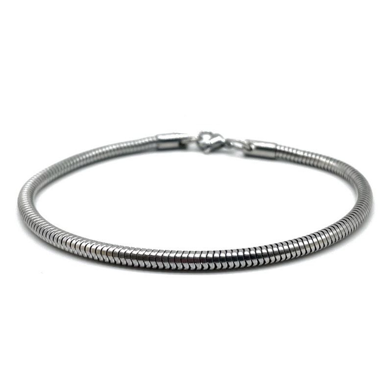 دستبند نقره کد d115dk