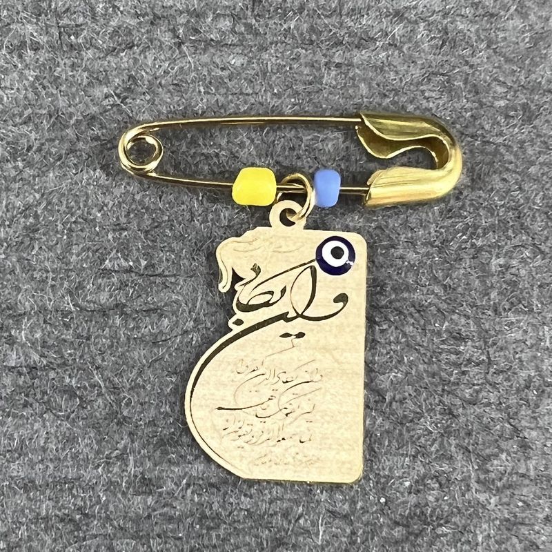 سنجاق سینه طلا 18 عیار بچگانه مدل dk001