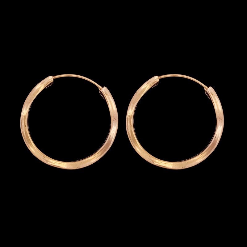 گوشواره حلقه‌ای طلا کم اجرت  18 عیار زنانه ناریا مدل m30 m