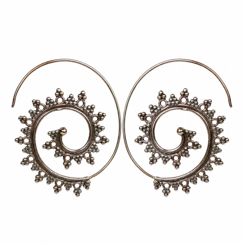 گوشواره حلقه‌ای نقره زنانه مدل مارپیچ اسلیمی