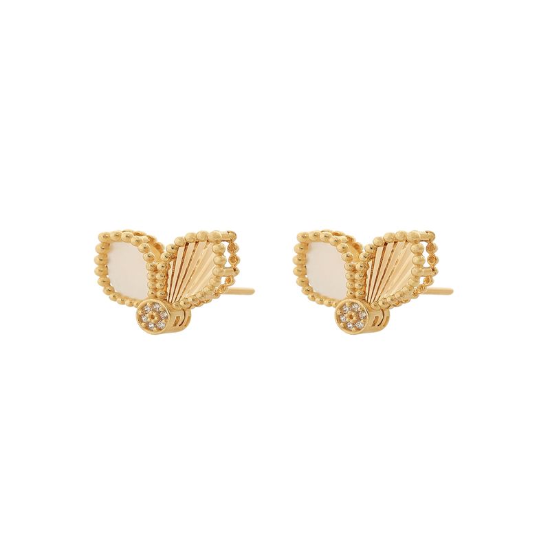 گوشواره طلا 18 عیار زنانه هور گالری مدل میخی گل پر و صدف ace997