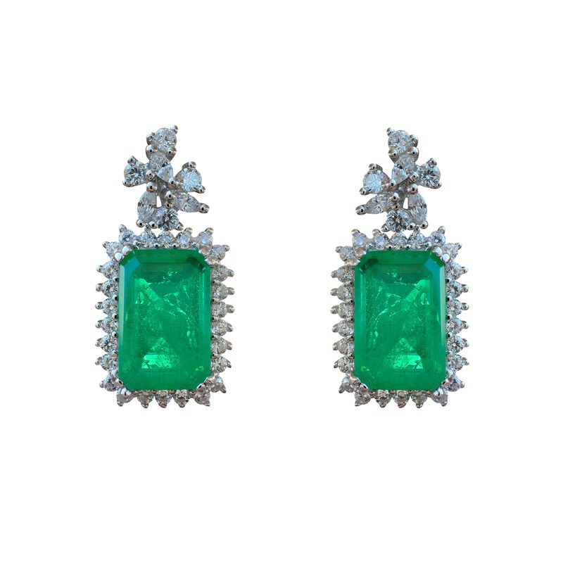 گوشواره میخی نقره زنانه مدل exclusive emeralds