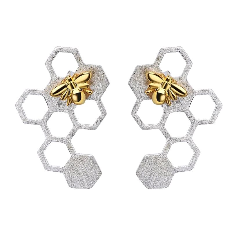 گوشواره نقره طرح کندو مدل ear438s0